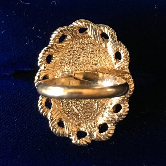 NOS Classy Vintage 1975 OLD VIENNA Sarah Coventry Adjust Ring Antiqued Goldtone - Picture 5 of 6